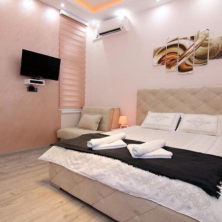 Lupino Apartments Belgrado Exterior foto